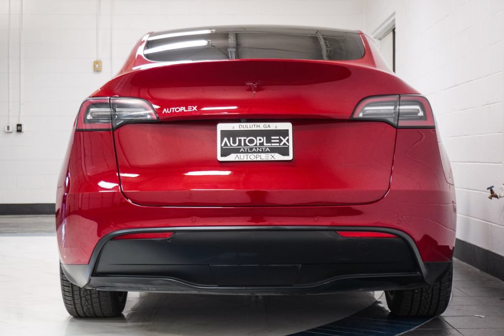 Used 2022 Tesla Model Y Long Range AWD/4WD image 30