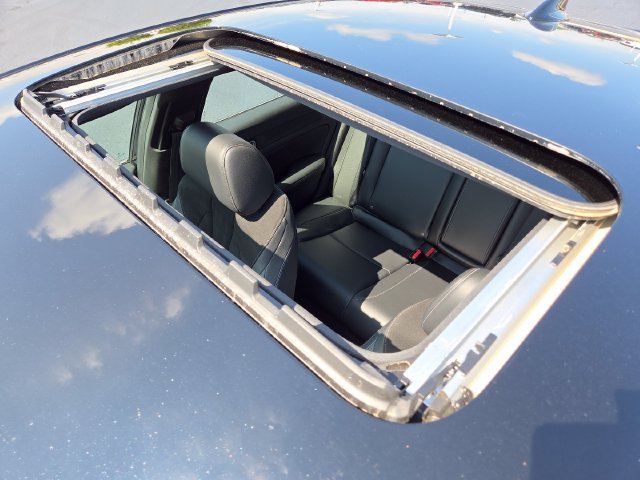 Used 2024 Acura Integra A-Spec w/ Technology Package FWD image 3