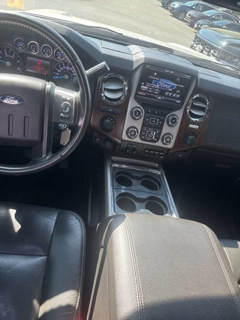 Used 2016 Ford F450 Lariat w/ Lariat Ultimate Package AWD/4WD image 27
