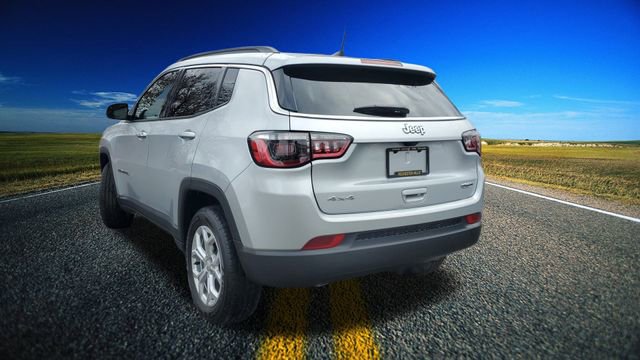 Certified 2024 Jeep Compass Latitude video 2