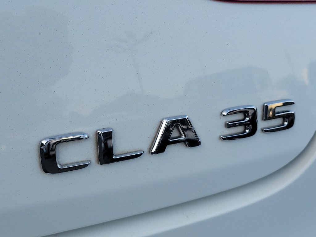 Used 2021 Mercedes-Benz CLA 35 AMG 4MATIC image 8