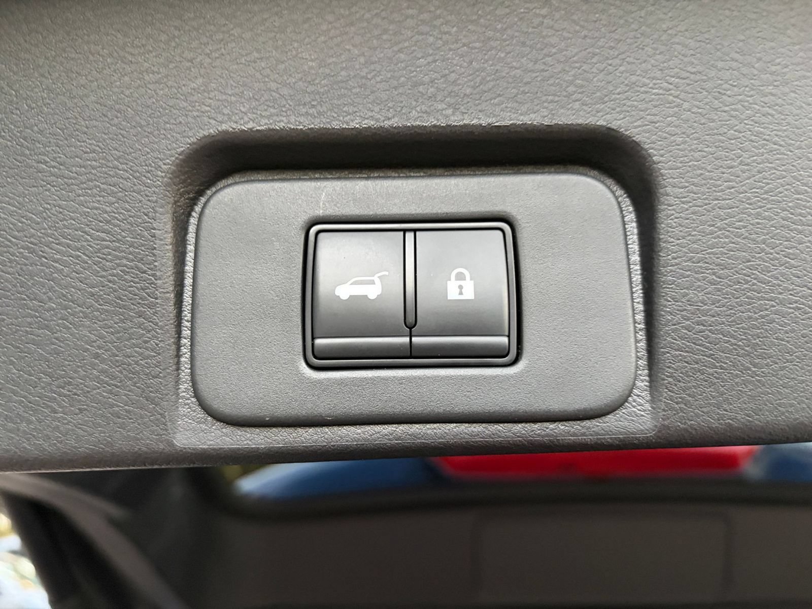 Used 2026 Nissan Rogue SV AWD/4WD image 22