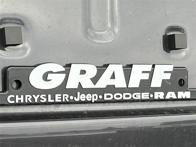 New 2025 Jeep Grand Cherokee Altitude image 45