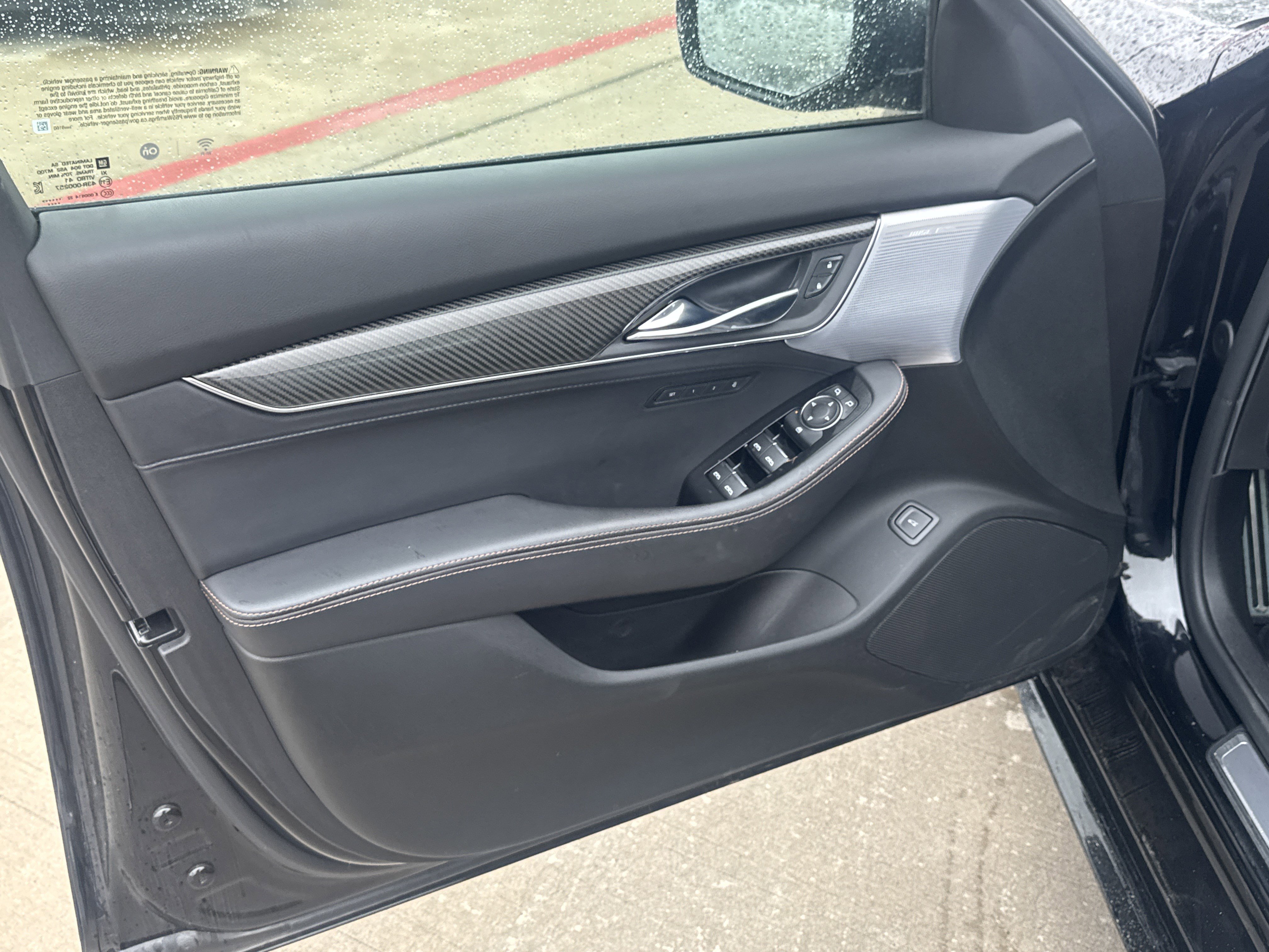 Used 2023 Cadillac CT5 Sport RWD image 3