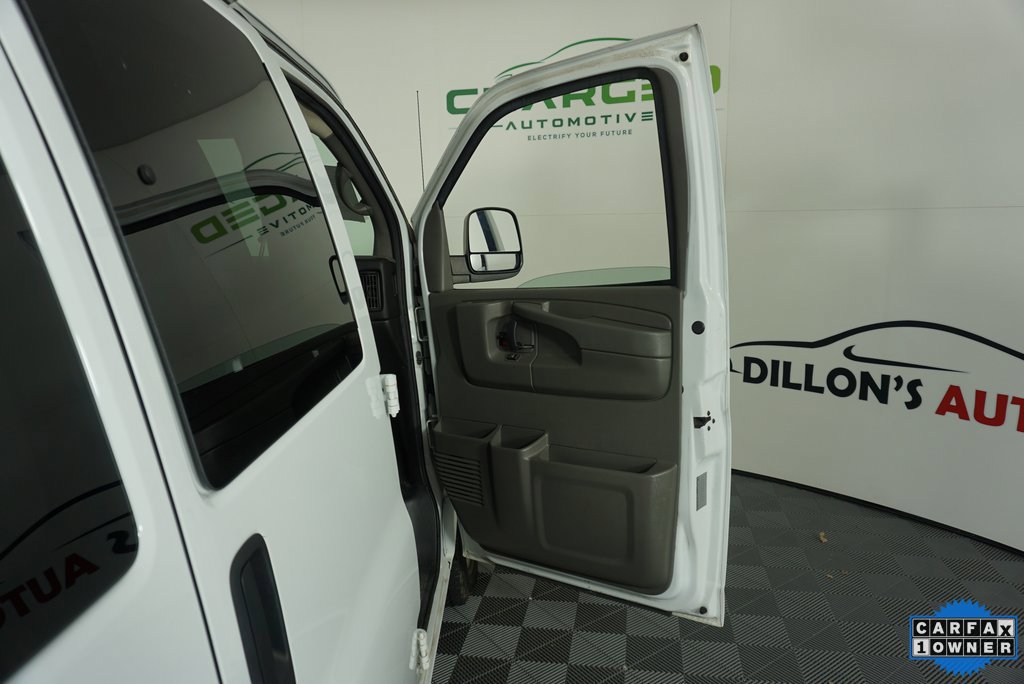 Used 2014 Chevrolet Express 1500 LT w/ LT Preferred Equipment Group AWD/4WD image 22
