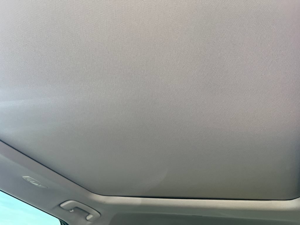 Used 2023 Nissan Rogue SL FWD image 21