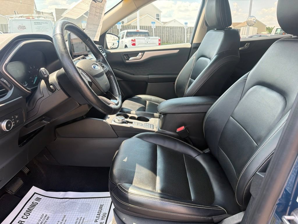 Used 2020 Ford Escape SEL FWD image 27
