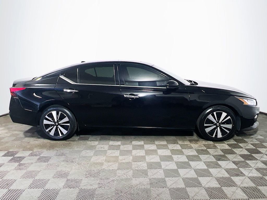 Used 2019 Nissan Altima 2.5 SL FWD image 8