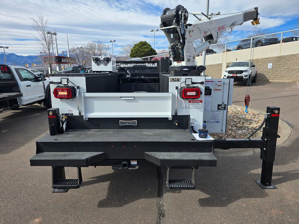 New 2026 Ford F550 4x4 Crew Cab image 5