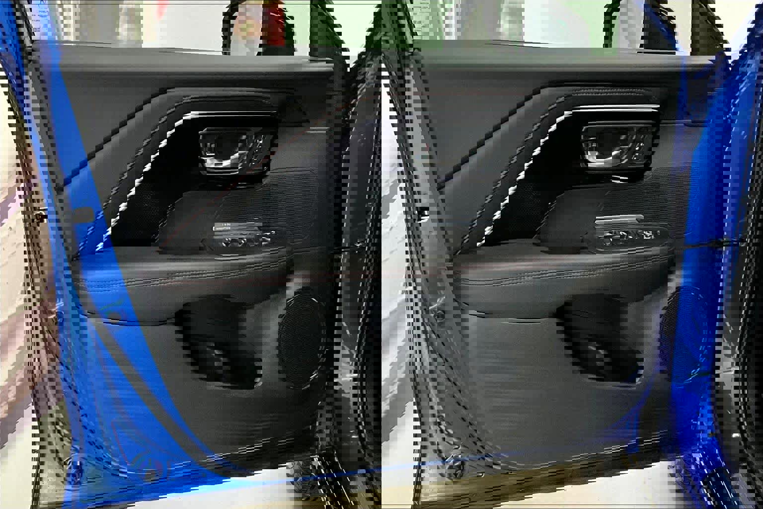 Certified 2025 Acura ADX A-Spec image 25