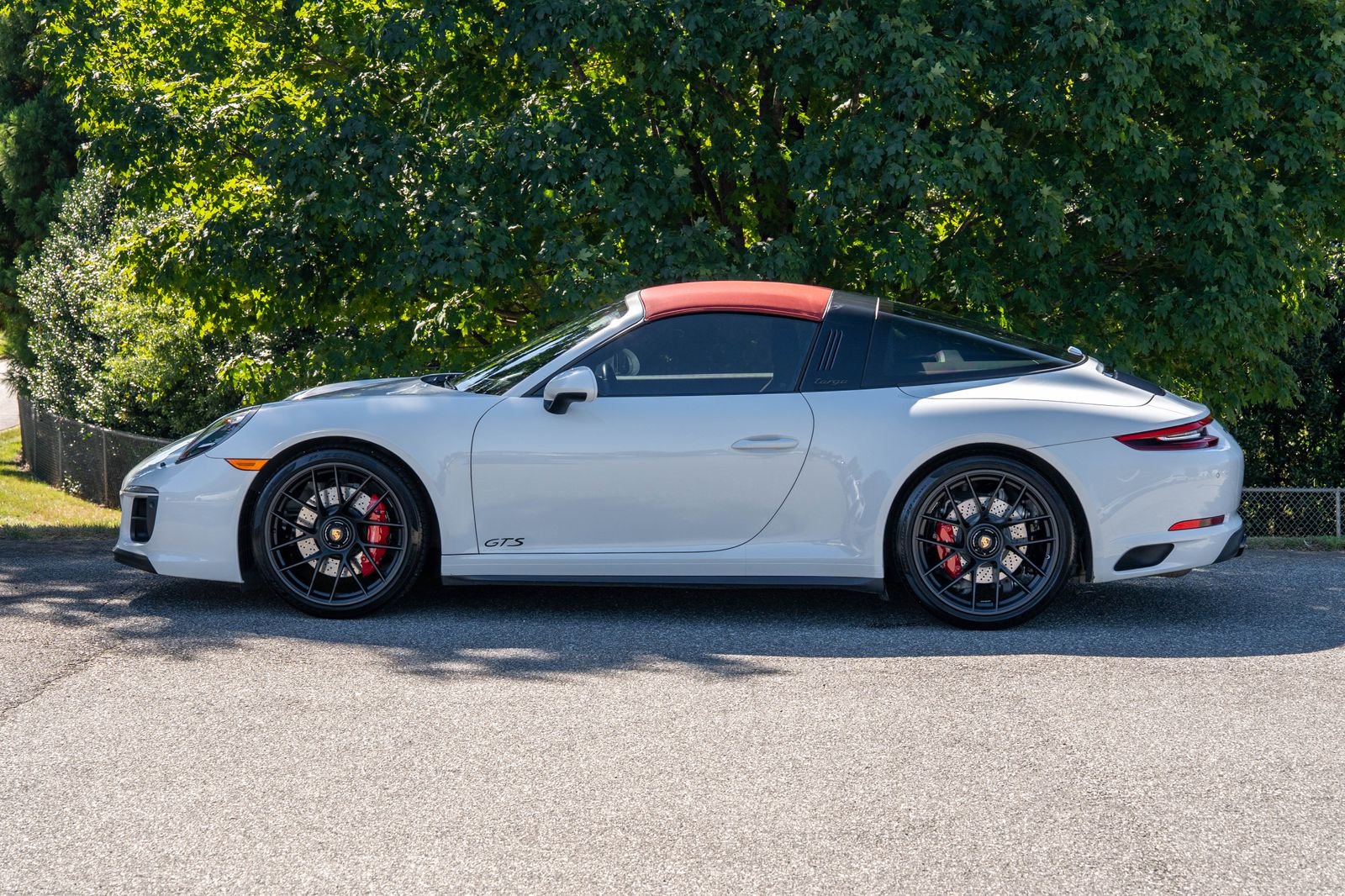 Certified 2018 Porsche 911 Targa 4 GTS image 11