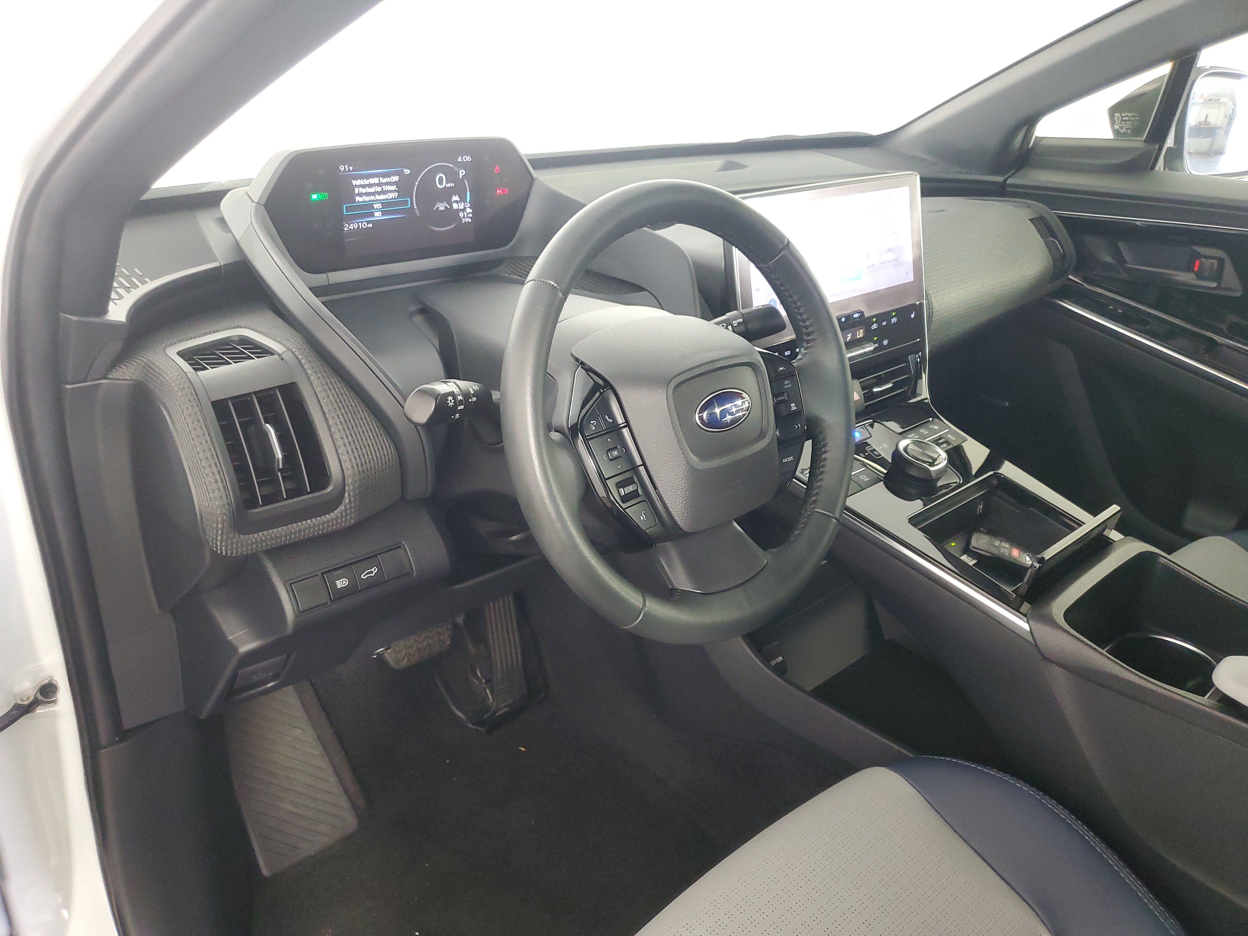 Used 2023 Subaru Solterra AWD image 11