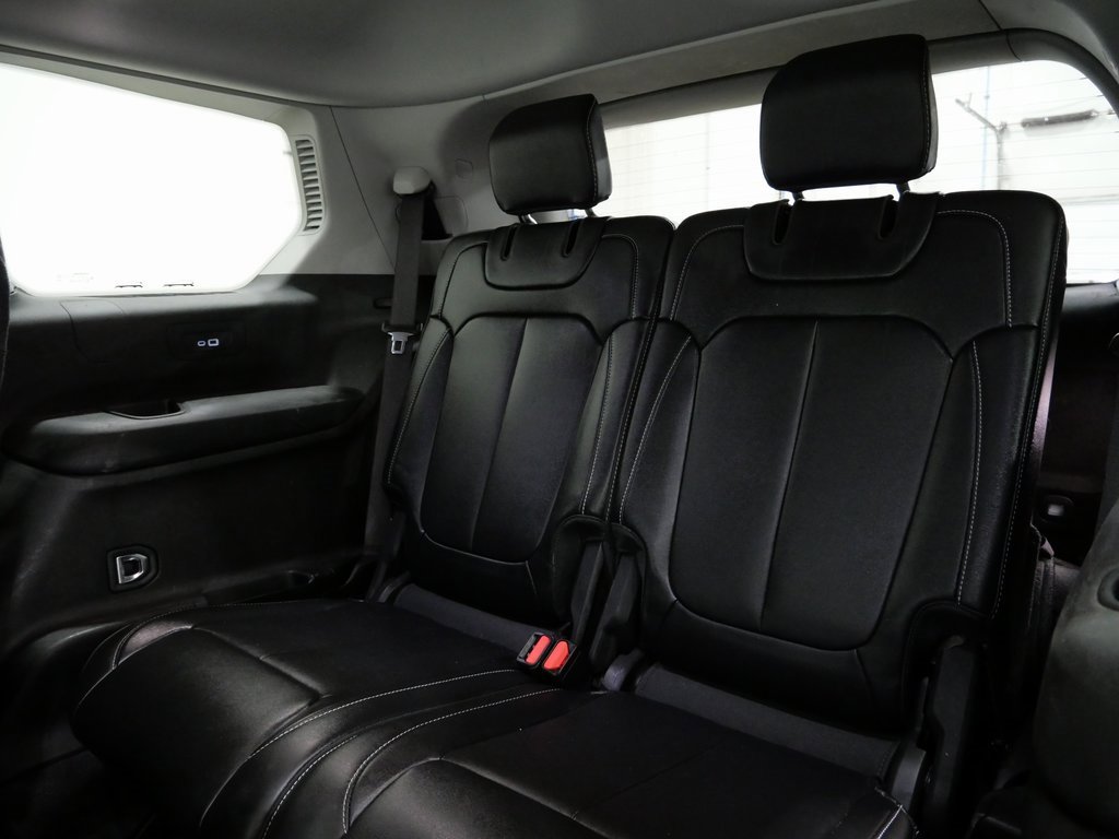 Used 2022 Jeep Grand Cherokee L Limited image 26