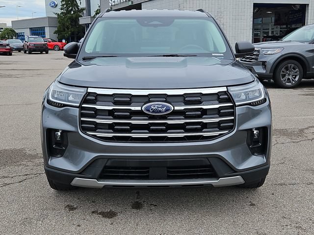 Certified 2026 Ford Explorer Active w/ Active Comfort Package AWD/4WD image 8
