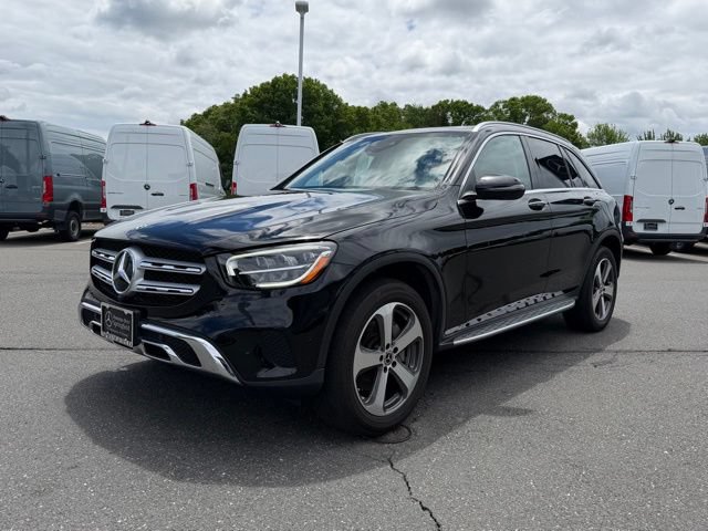 Used 2022 Mercedes-Benz GLC 300 4MATIC image 3