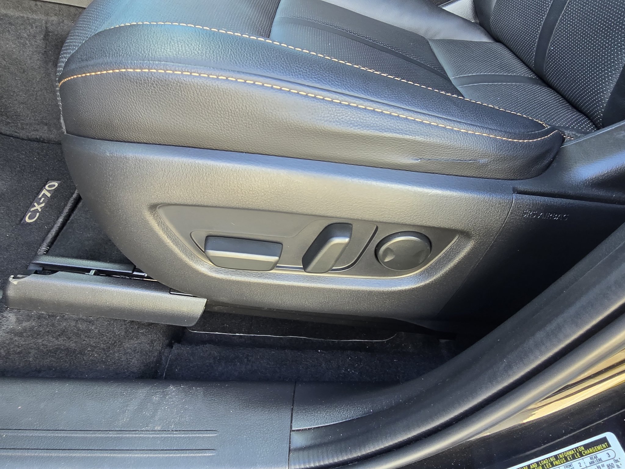 Used 2025 MAZDA CX-70 Plug-In Hybrid w/ Premium Pkg AWD/4WD image 18