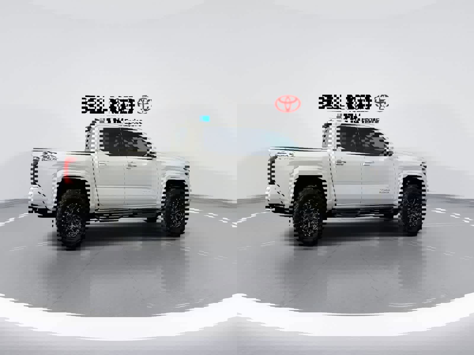 Used 2024 Toyota Tacoma SR5 image 10