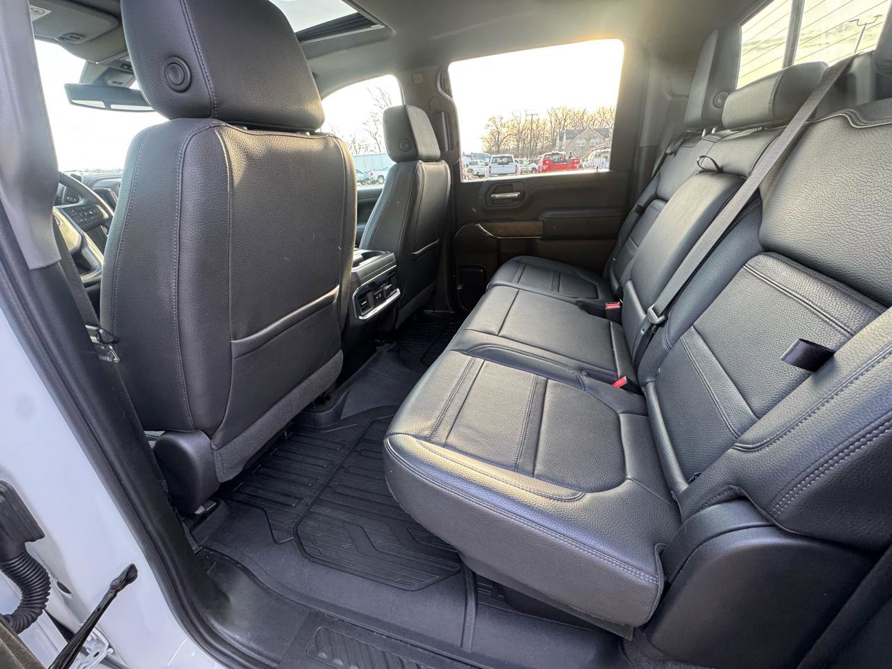 Used 2022 GMC Sierra 2500 Denali AWD/4WD image 11