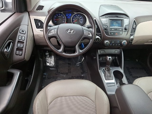 Used 2015 Hyundai Tucson SE AWD/4WD image 13