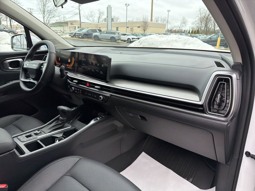 New 2026 Kia Sorento S AWD/4WD image 13