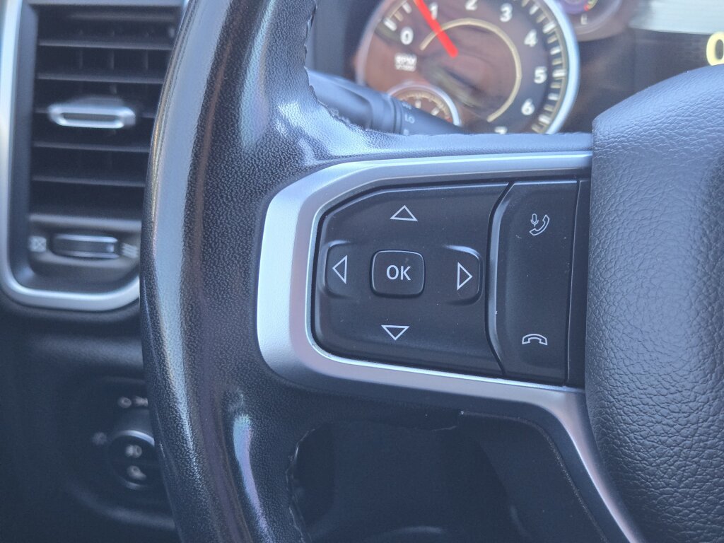 Used 2025 RAM 1500 Big Horn AWD/4WD image 17