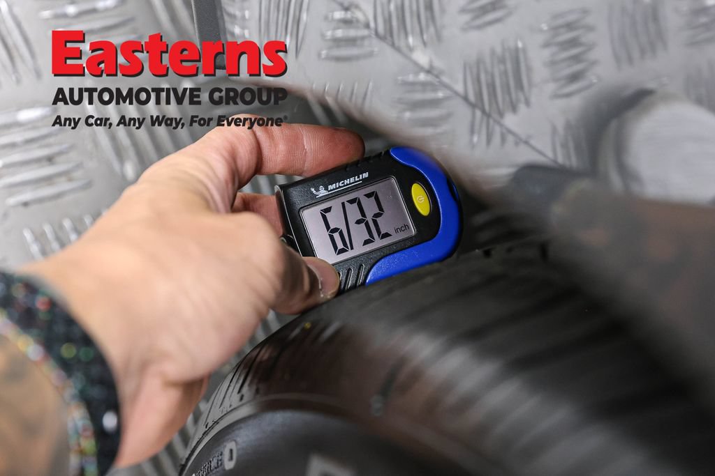 Used 2025 Ford Mustang Coupe RWD image 26