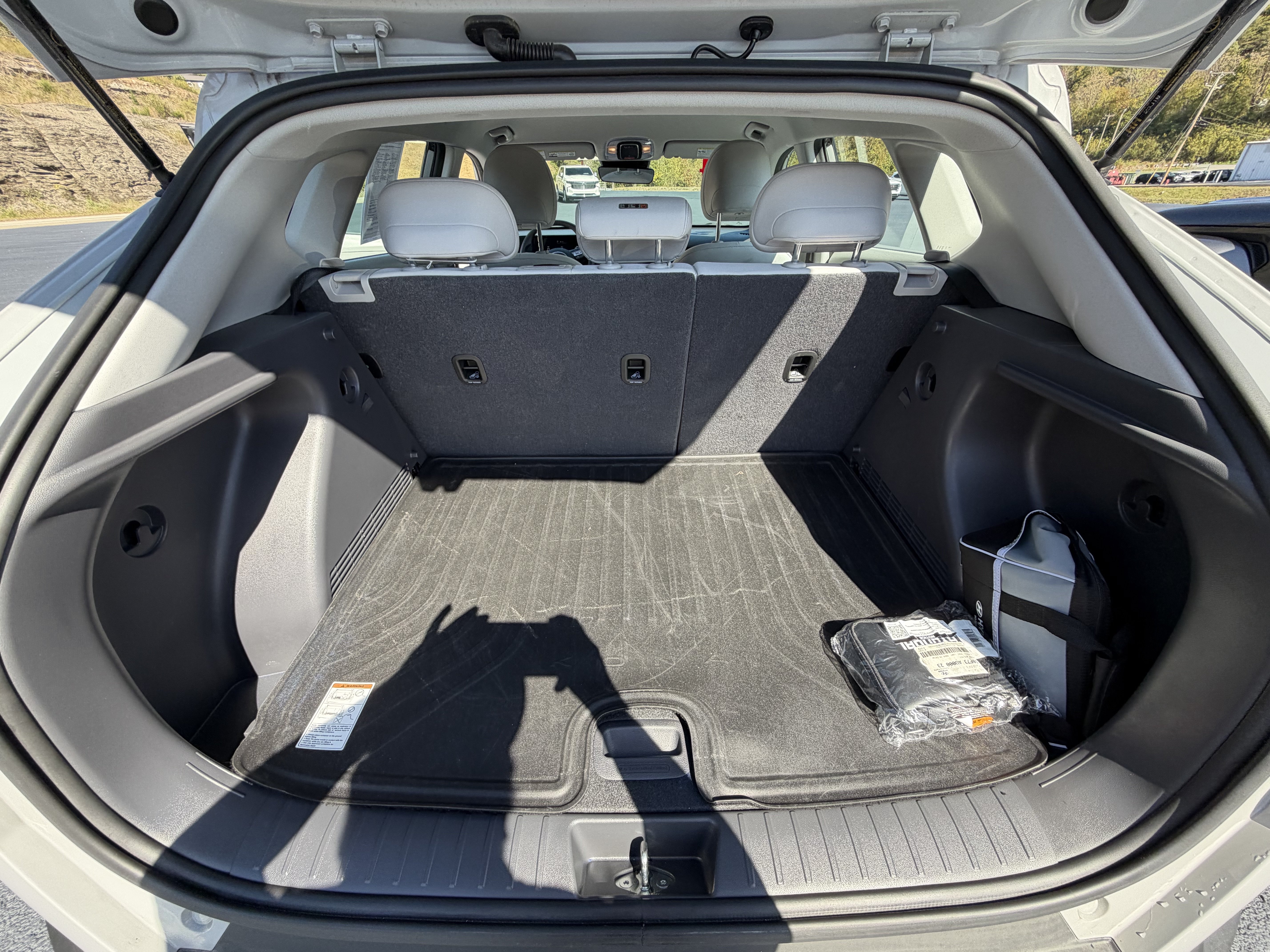 Used 2024 Hyundai Kona SE AWD/4WD image 25