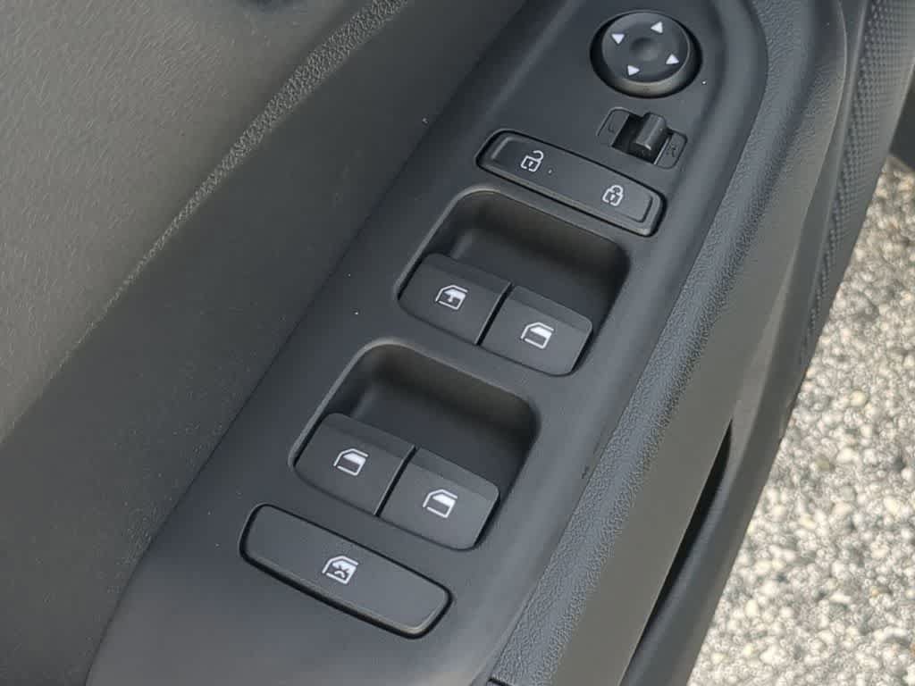 New 2026 Hyundai Venue SE FWD image 18