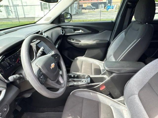 Used 2021 Chevrolet TrailBlazer LT w/ Sun and Liftgate Package AWD/4WD image 7