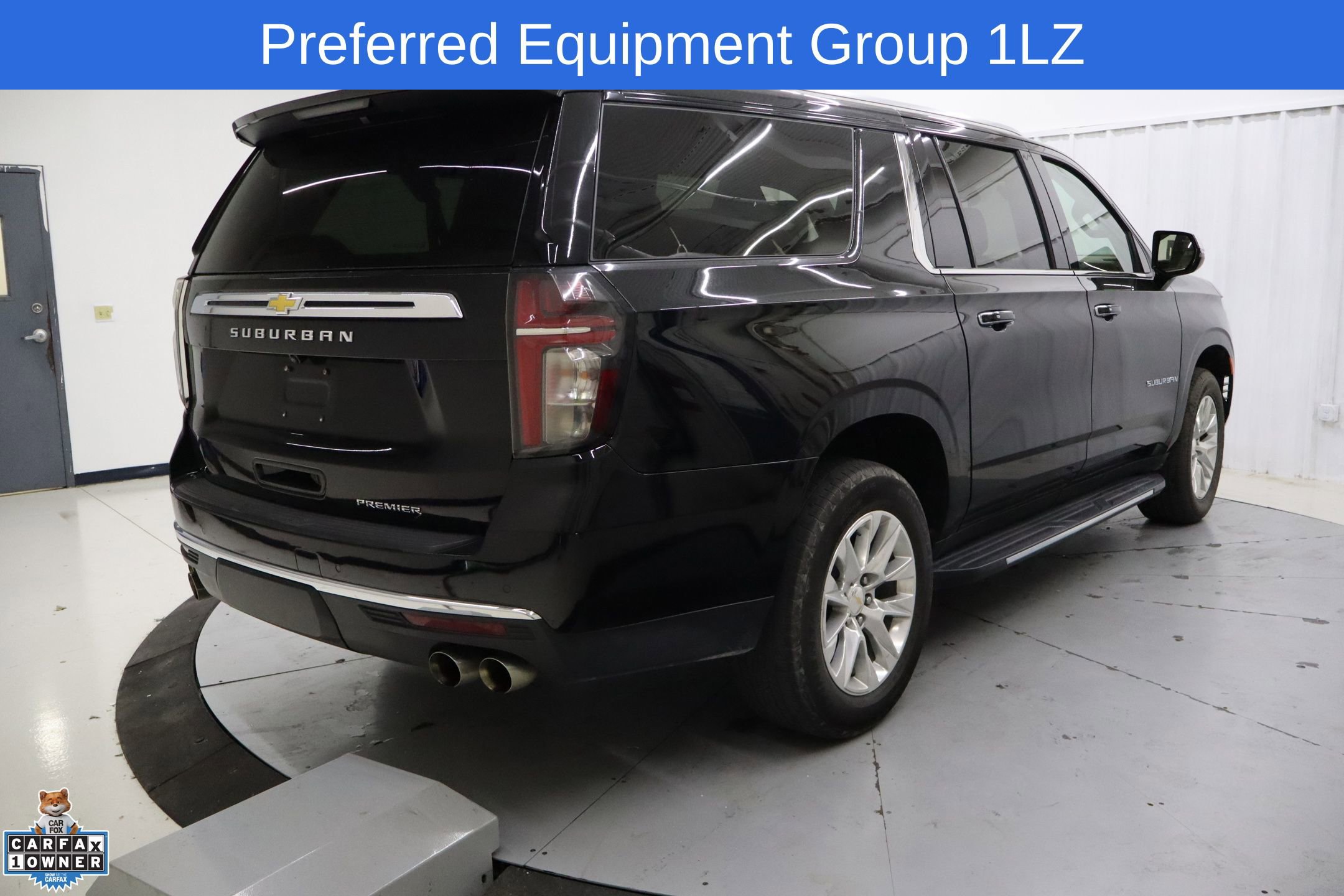 Used 2024 Chevrolet Suburban Premier image 2