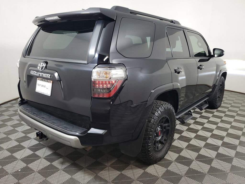 Used 2024 Toyota 4Runner TRD Off-Road Premium w/ Moonroof Package AWD/4WD image 6
