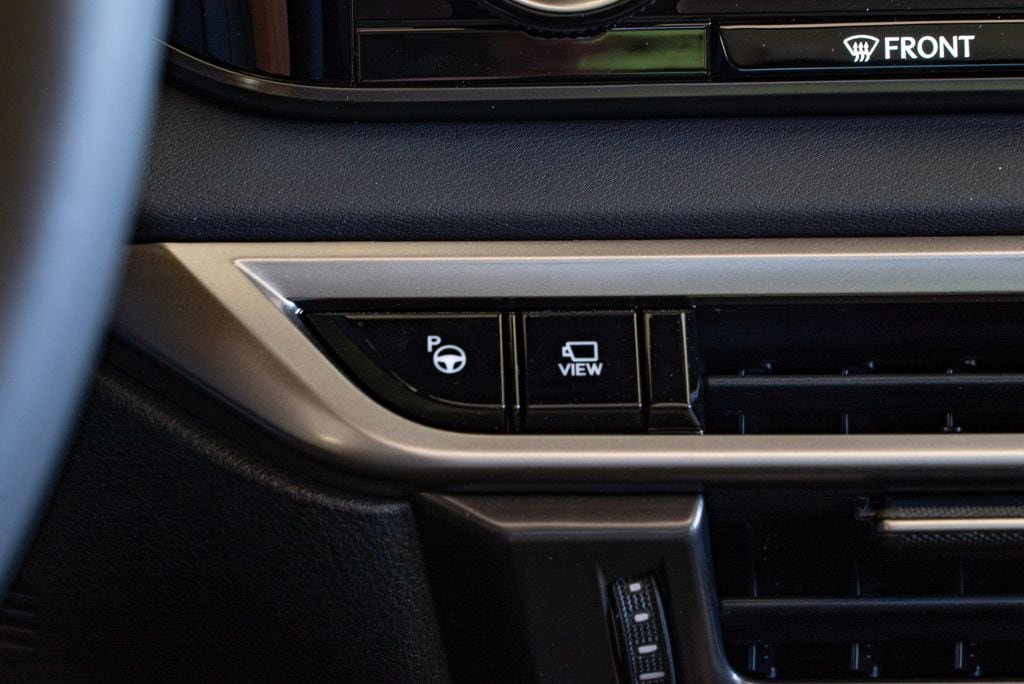 New 2026 Lexus RX 450h AWD image 26