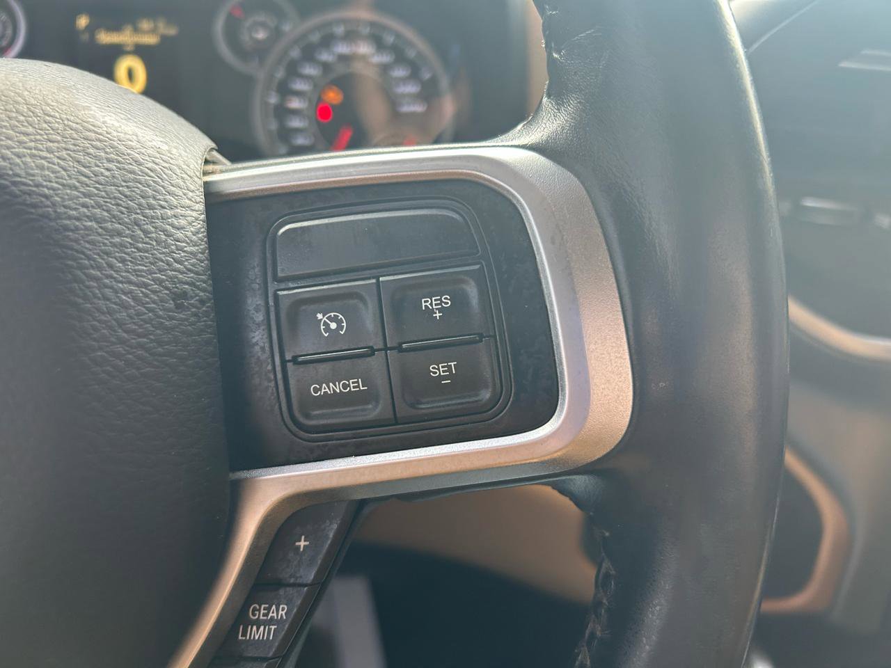 Used 2019 RAM 3500 Big Horn image 21