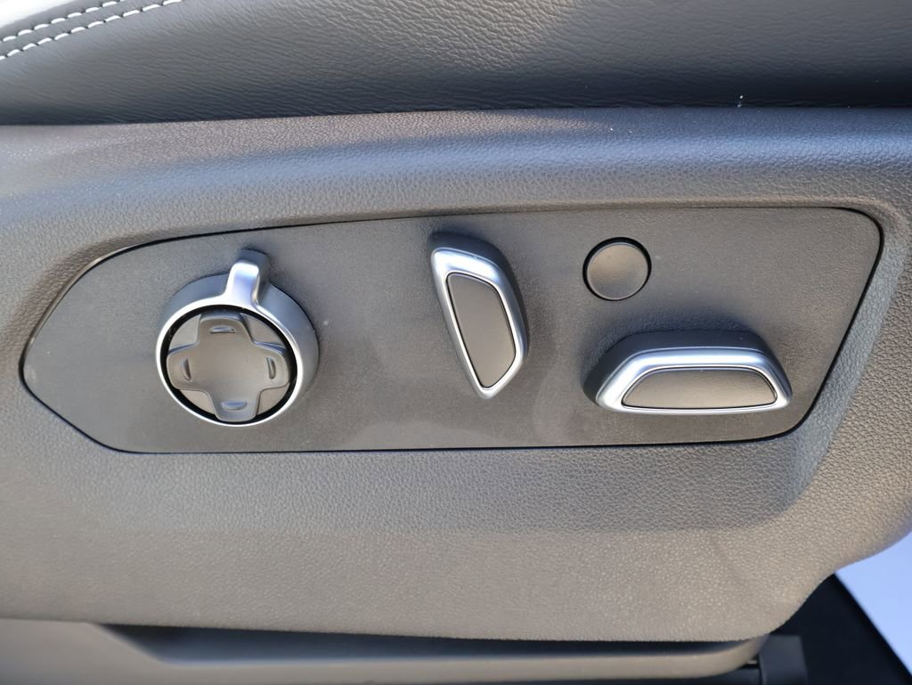 New 2026 GMC Sierra 2500 AT4X image 45