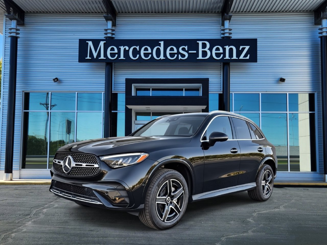 New 2026 Mercedes-Benz GLC 300 4MATIC image 3