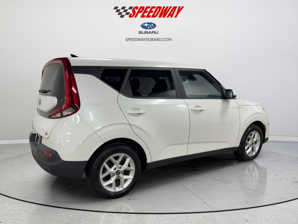 Used 2021 Kia Soul S image 10
