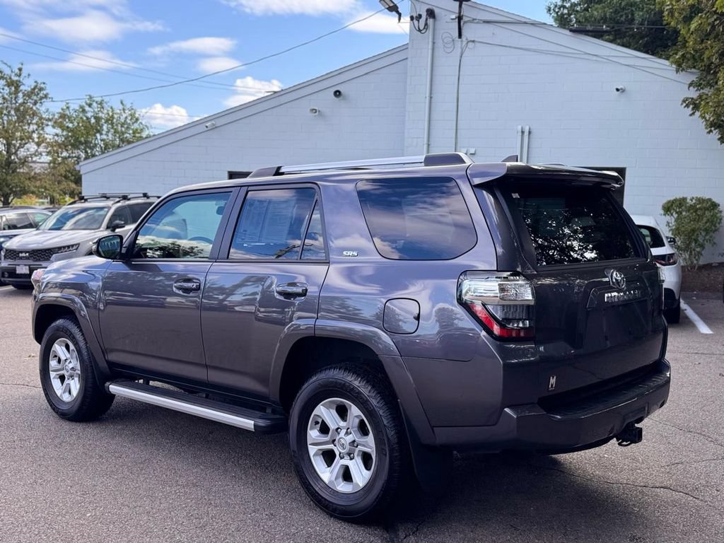 Used 2023 Toyota 4Runner SR5 Premium w/ Moonroof Package AWD/4WD image 4