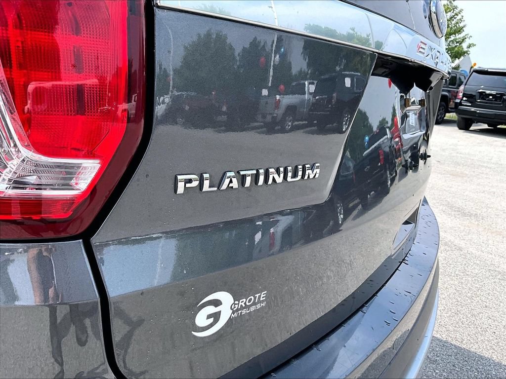 Used 2017 Ford Explorer Platinum AWD/4WD image 9