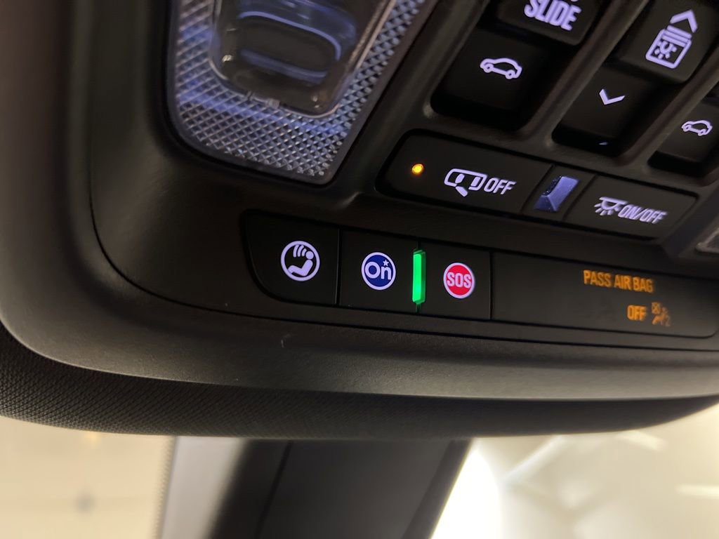 Used 2023 Buick Enclave Avenir w/ Avenir Technology Package AWD/4WD image 26