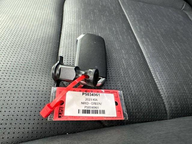 Certified 2023 Kia Niro Wave w/ Wave Preserve Package FWD image 29