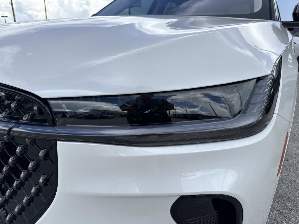 New 2026 Lincoln Nautilus Black Label AWD/4WD image 9