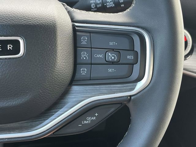 Used 2024 Jeep Wagoneer Series II image 29