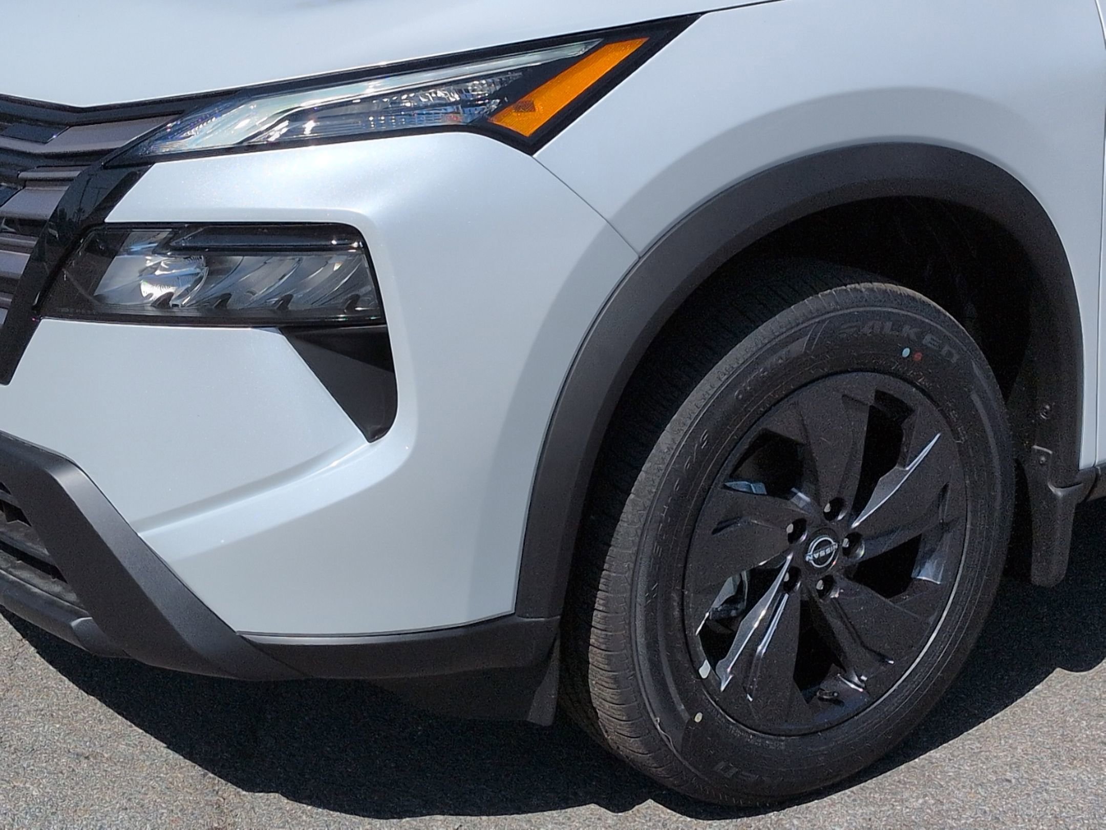 New 2026 Nissan Rogue SV w/ Cold Weather Package image 10