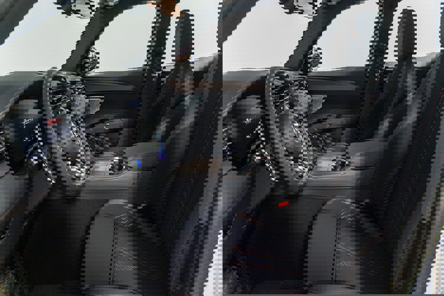 New 2025 Maserati Grecale Folgore image 17