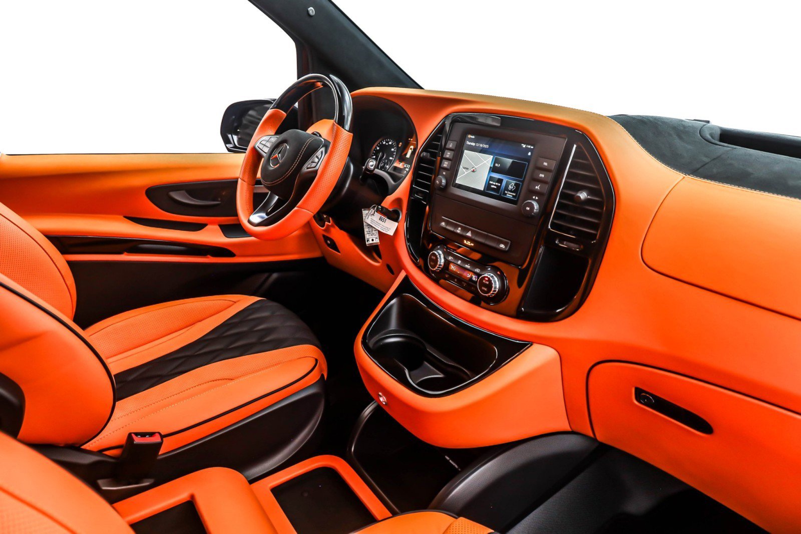 Used 2023 Mercedes-Benz Metris Standard Roof 126 Wheelbase image 15