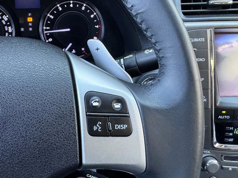 Used 2011 Lexus IS 350C w/ Luxury Pkg image 18