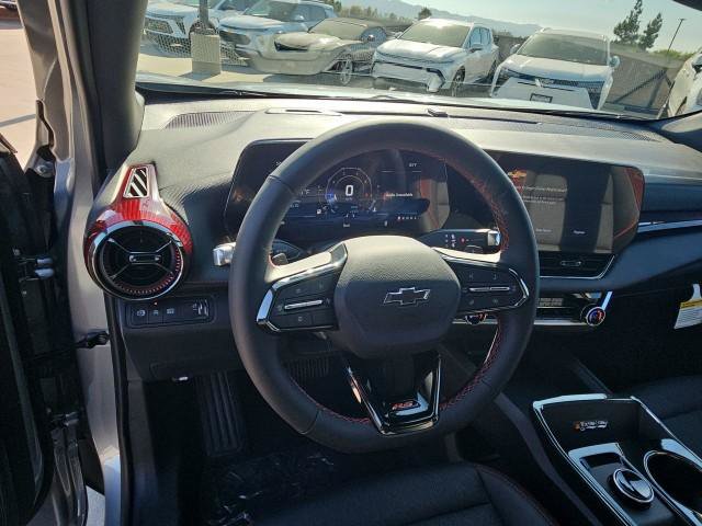 New 2027 Chevrolet Equinox RS FWD image 11