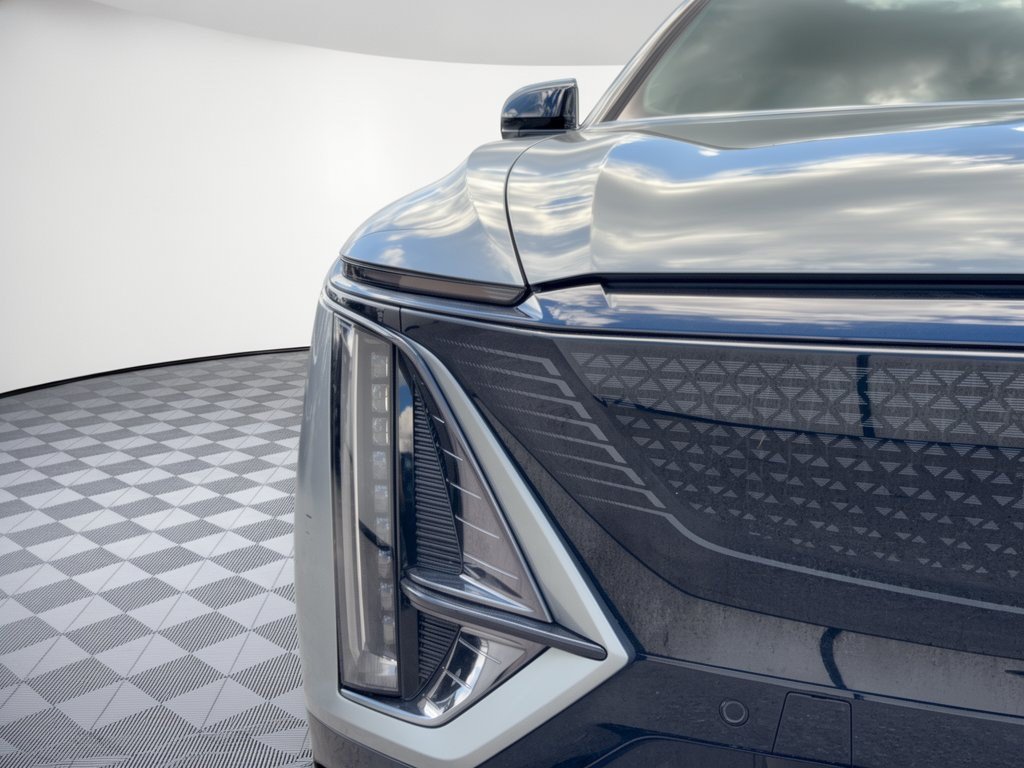 Certified 2024 Cadillac Lyriq Sport RWD image 12