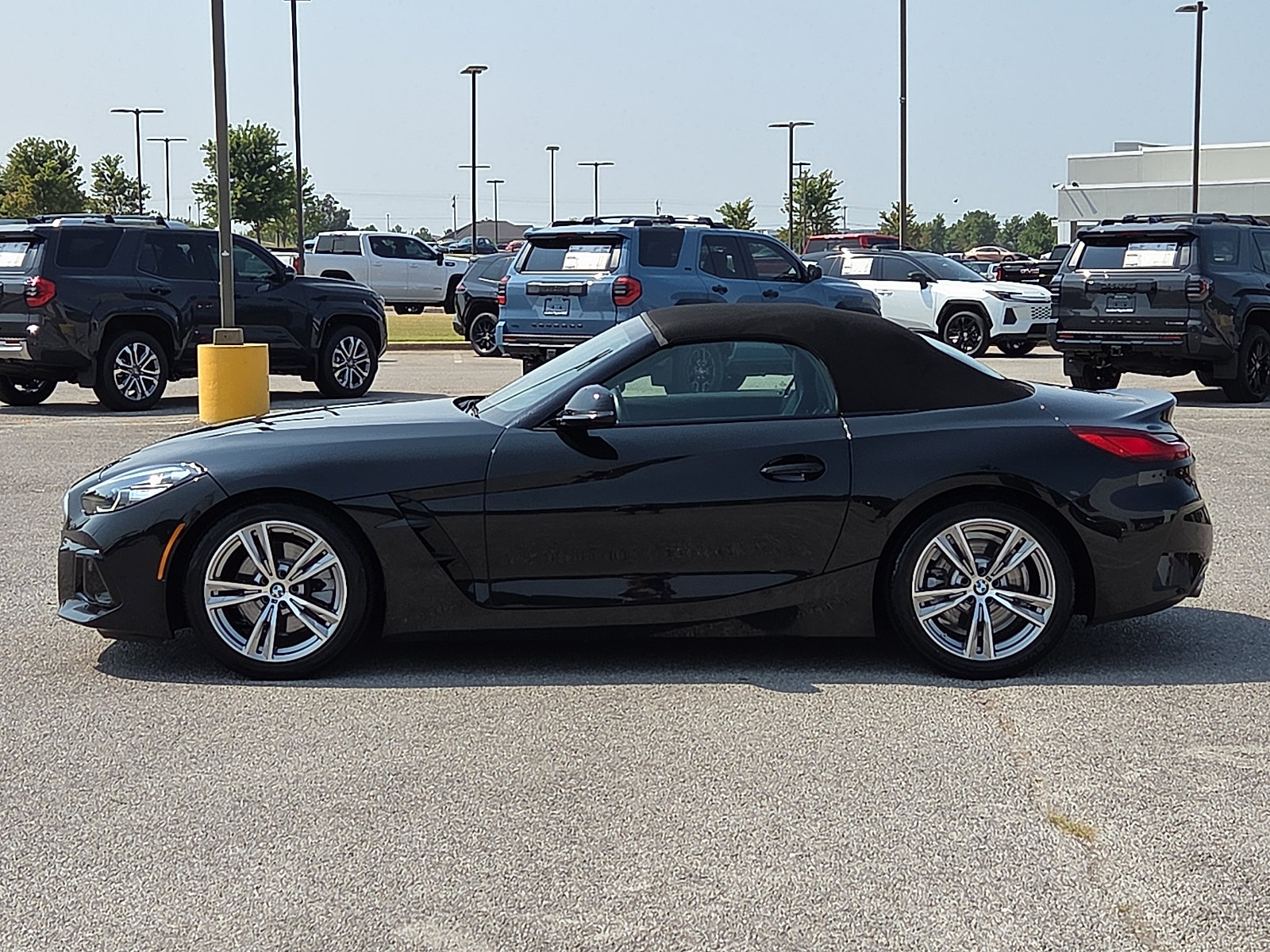 Used 2026 BMW Z4 sDrive30i RWD image 3