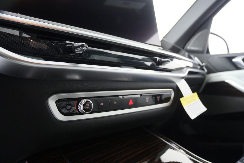 Used 2026 BMW X5 xDrive40i w/ Premium Package image 20